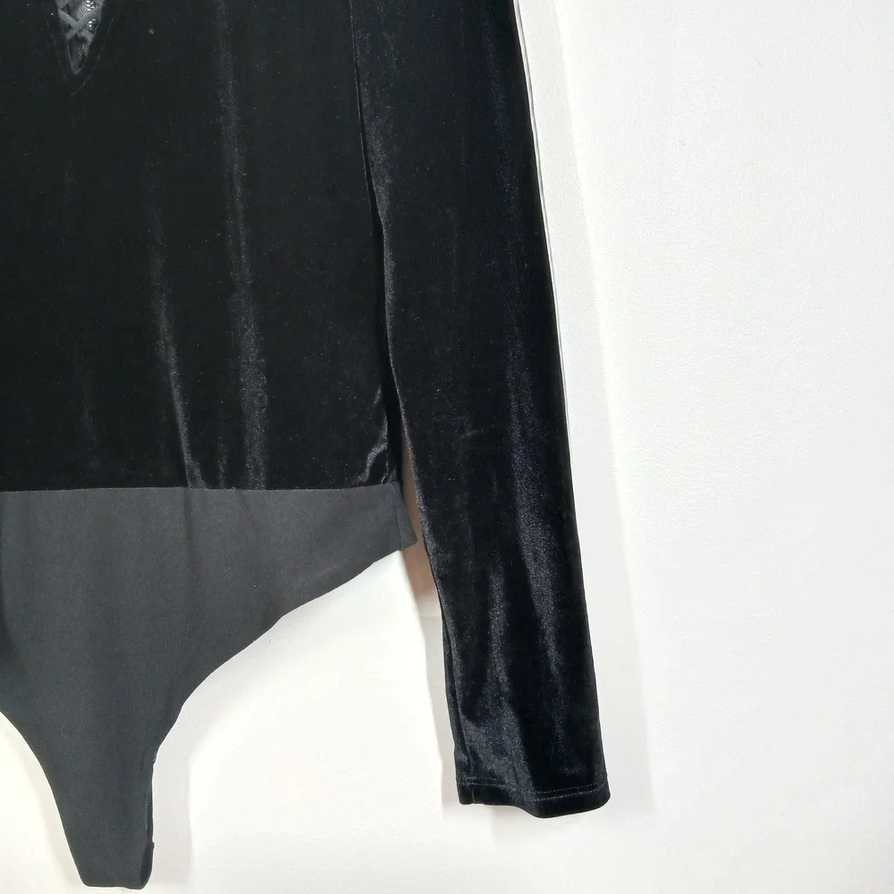 Alice + Olivia Bodysuit Women Large Black Velvet Lace Up Long Sleeve Party